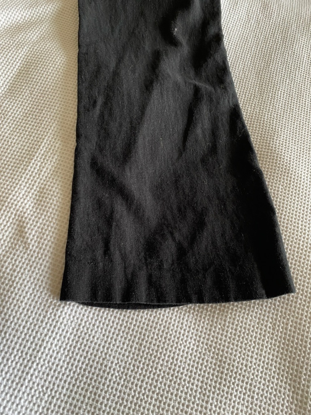 Roxy Black Linen/Viscose Blend Casual Pants with Drawstring and Flared Leg. - Picture 11 of 12